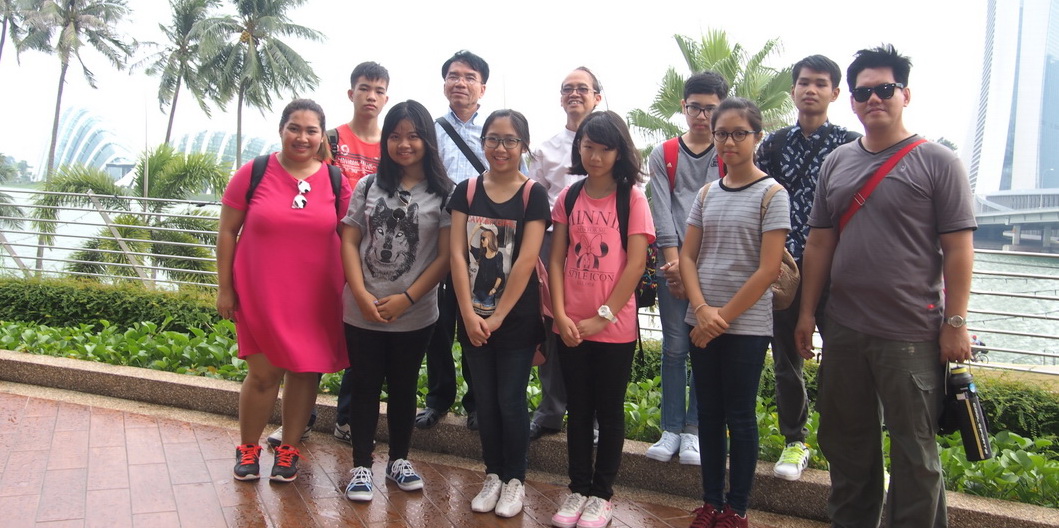เก็บภาพที่ Singapore Flyer กันสักหน่อย