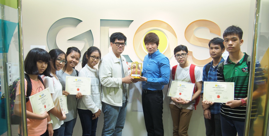 ของที่ระลึกเล็กๆ น้อยๆ จากพวกเราชาวสาธิตจอมบึงค่ะ