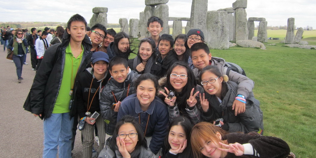 Stonehenge 1 ใน 7 สิ่งมหัศจรรย์ของโลก